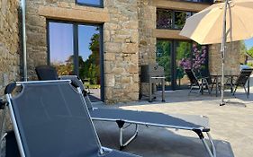 Maison D'Hote Avec Sauna Et Jacuzzi A La Campagne