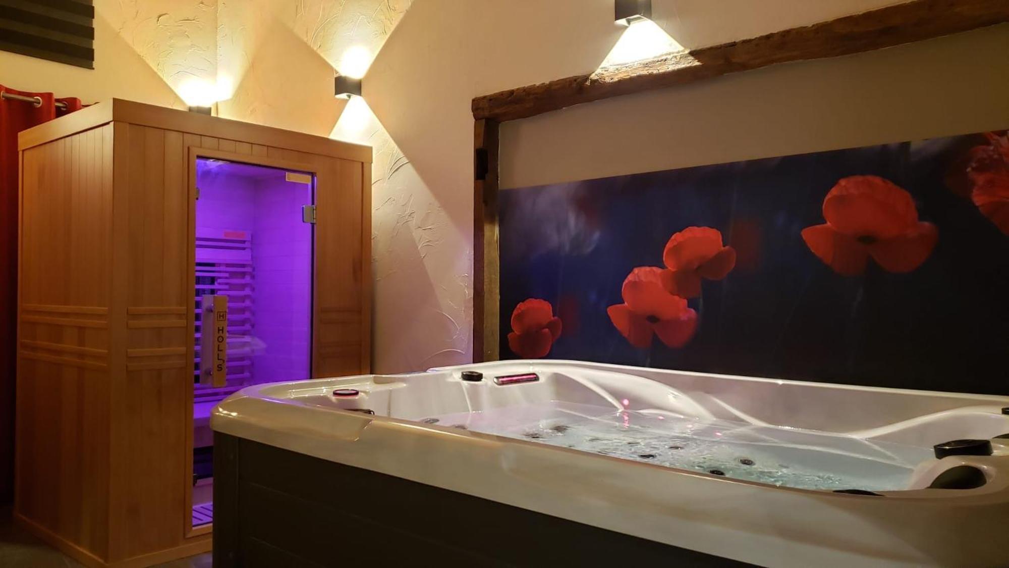 Maison D'Hote Avec Sauna Et Jacuzzi A La Campagne Les Portes du Coglais Exterior foto
